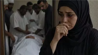في صباح جنازة أبي قال المغسل