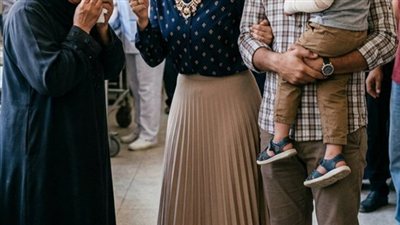 اخويا اتجوز سنه